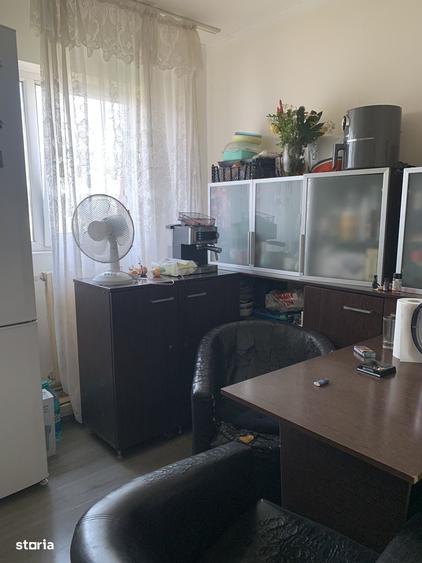 Apartament cu 2 camere în Km 4