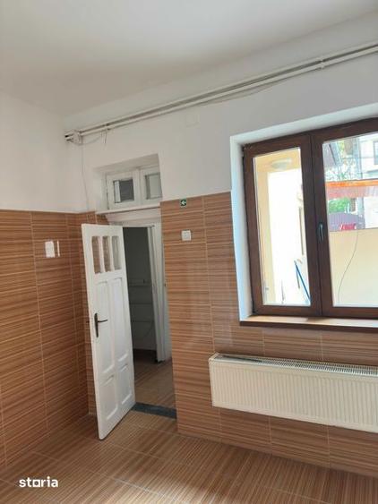 Casă cu 4 camere cu Teren 95 Mp în Rahova