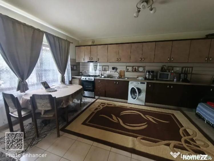 Casă cu 5 camere cu Teren 370 Mp în Rădăuți