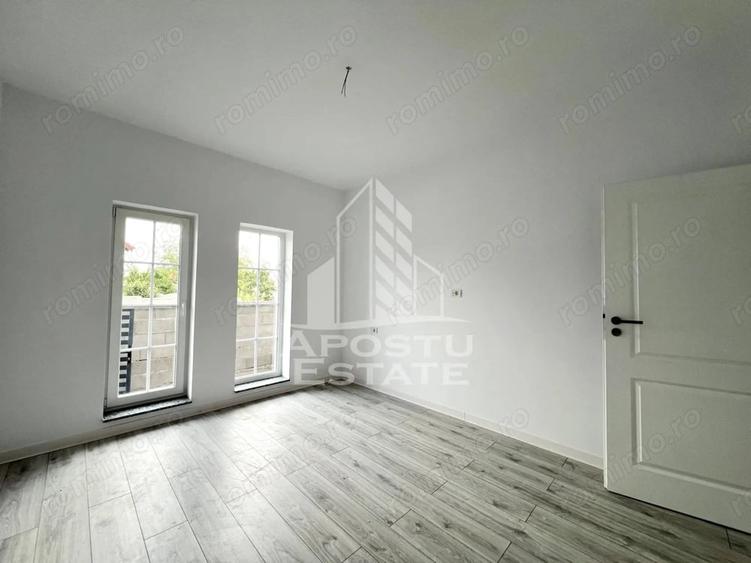 Casă cu 3 camere cu Teren 287 Mp în Sânandrei