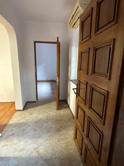 Birou, de 285 mp, în Giulești