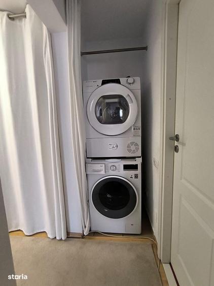 Apartament cu 3 camere decomandat în Nicolina