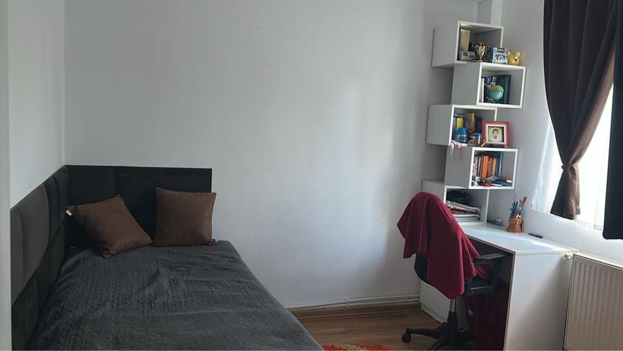 Inchiriere apartament 2 camere Nicolina 1 - 3