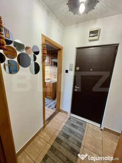 Apartament cu 2 camere semidecomandat în Fălticeni