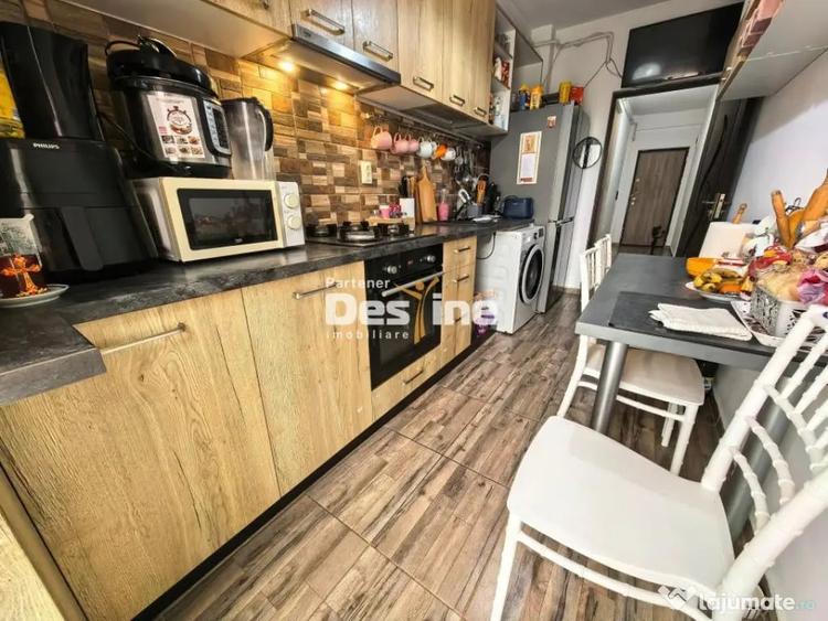 Apartament cu 2 camere decomandat în Valea Adâncă