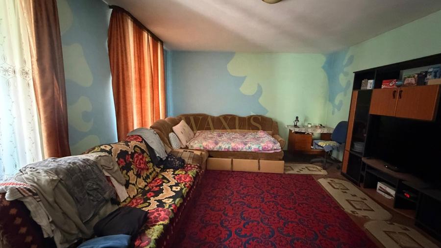Casă individuală cu 3 camere cu Canalizare în Central
