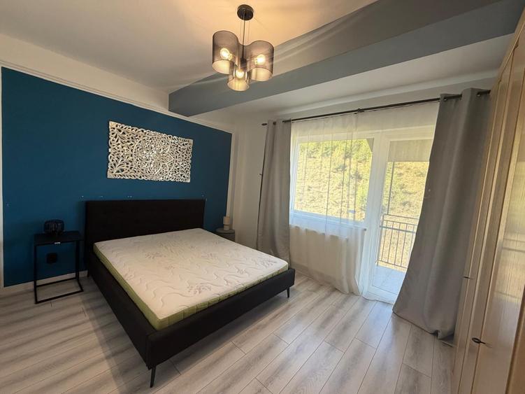 Apartament cu 2 camere semidecomandat, mobilat în Florești