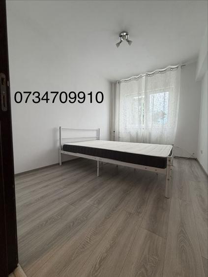 Apartament cu 3 camere decomandat în Obor