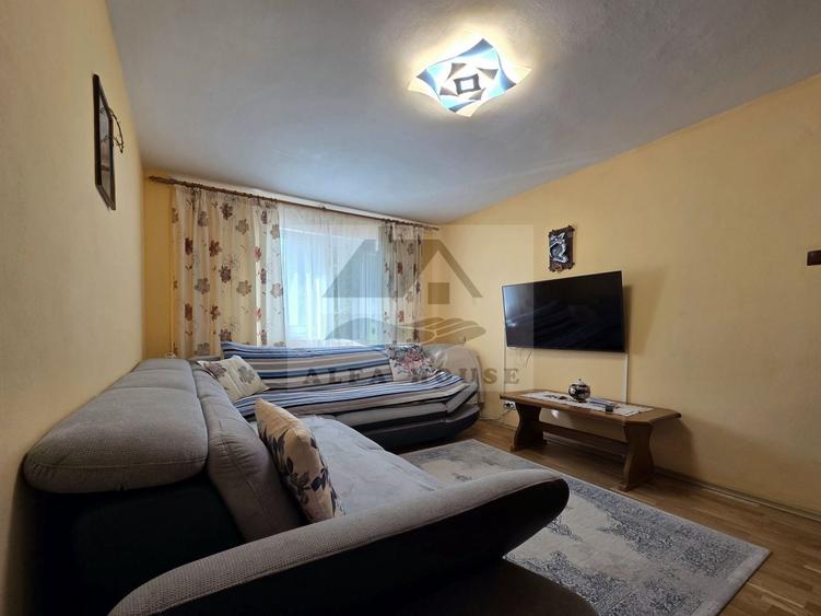 Apartament cu 3 camere decomandat, mobilat în Noua