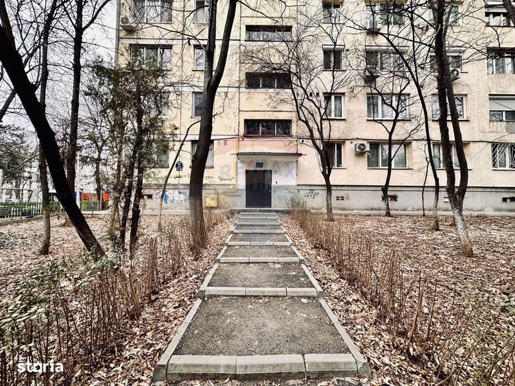 Apartament cu 3 camere semidecomandat, mobilat în Drumul Taberei
