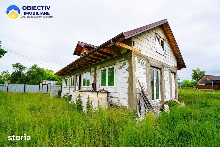 Casă cu 3 camere cu Teren 2335 Mp în Bodești