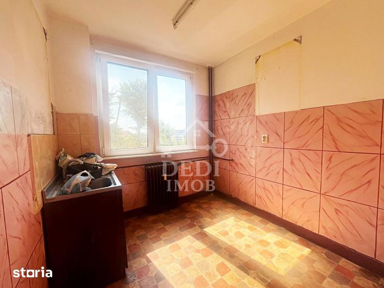 Apartament cu 2 camere semidecomandat în Orașul Nou
