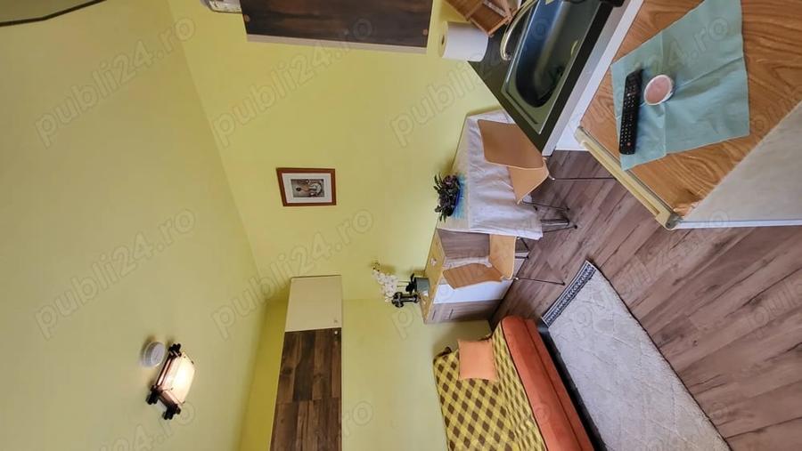 Garsonieră decomandată în Curtici