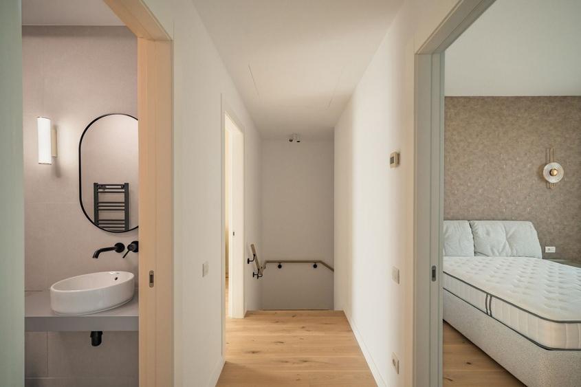 Duplex cu 4 camere cu Piscina în Tunari