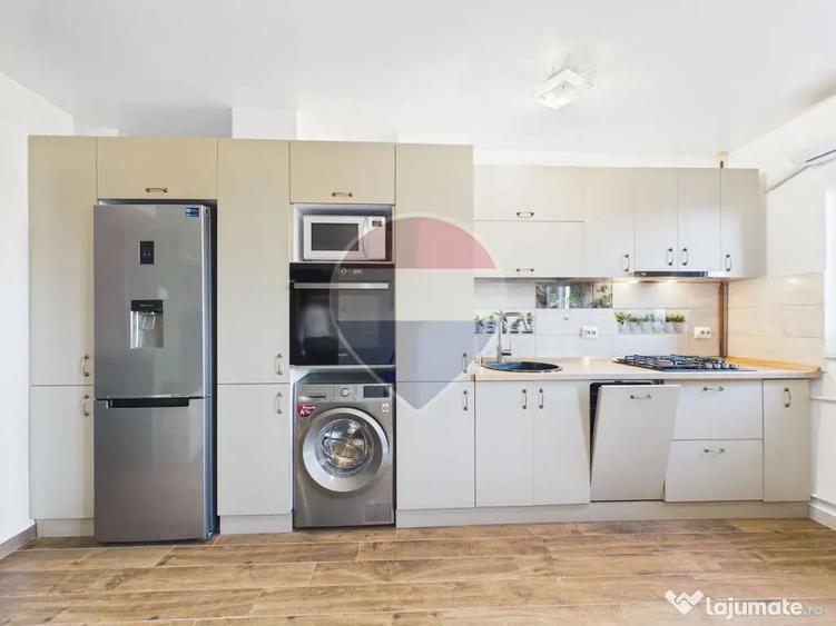 Apartament cu 3 camere semidecomandat în Drumul Taberei
