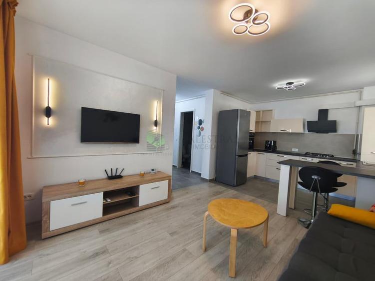 Apartament cu 2 camere decomandat în Central
