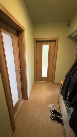 Apartament cu 3 camere decomandat în Ștrand