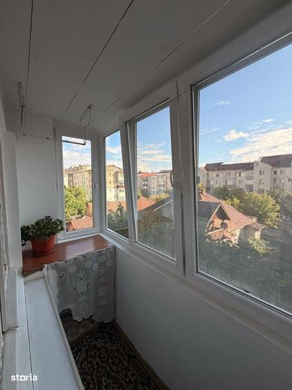 Apartament cu 2 camere semidecomandat în Central