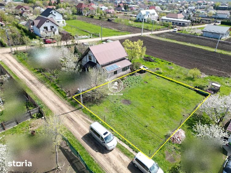 Teren de 557 mp, în Rediu