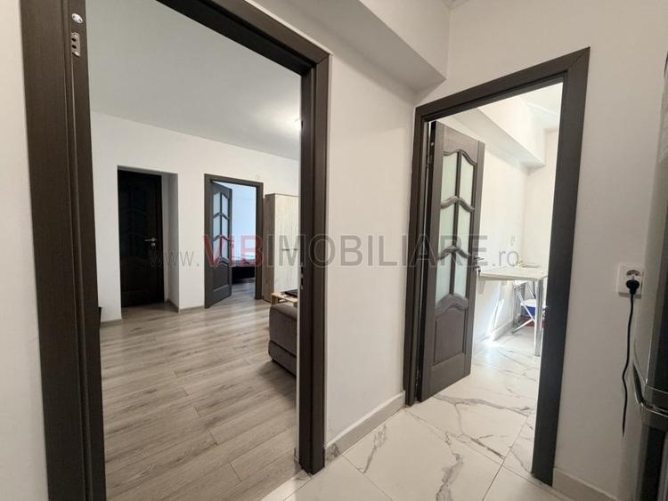 Apartament cu 2 camere semidecomandat în Grivița