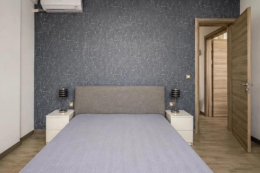 Apartament cu 3 camere decomandat în Nord