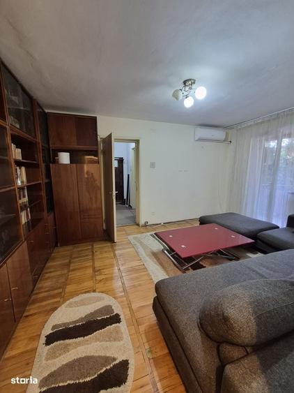 Apartament cu 2 camere semidecomandat în 1 Mai