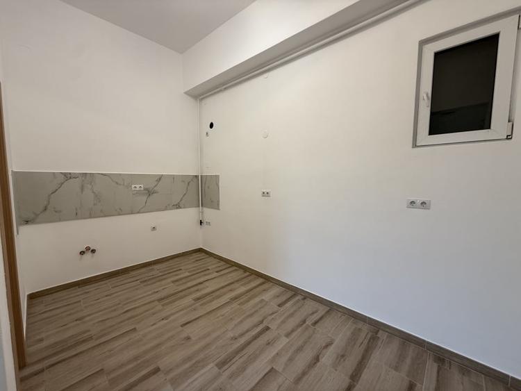 Garsonieră decomandată în Badea Cârțan
