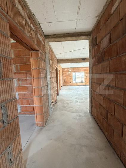 Casă individuală cu 4 camere cu Teren 658 Mp în Dumbrăvița