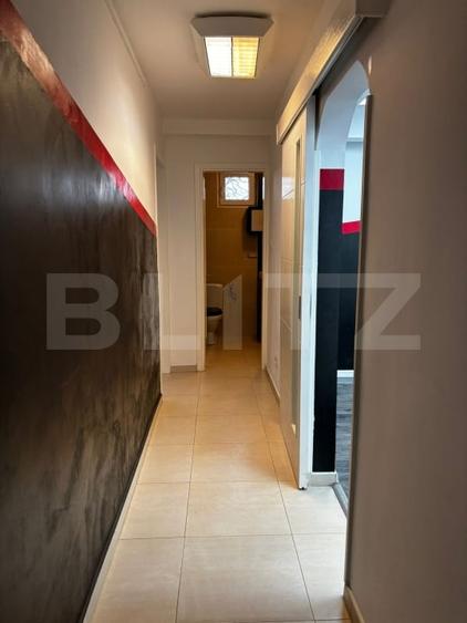 Apartament cu 4 camere decomandat, mobilat în Central