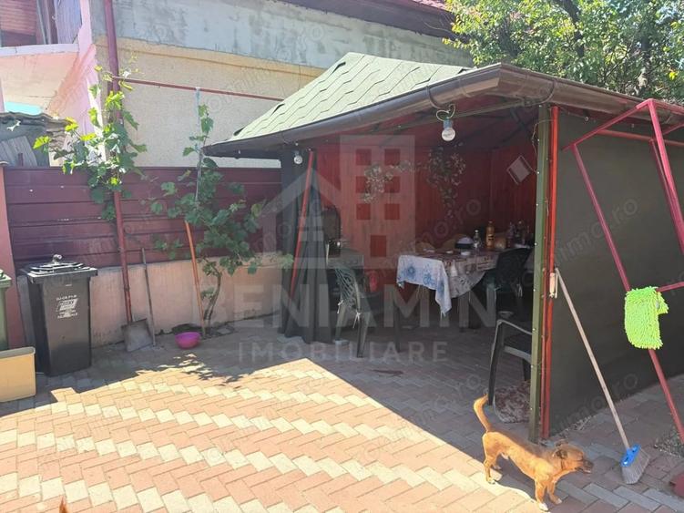 Casă cu 1 camere cu Teren 282 Mp în Romanești