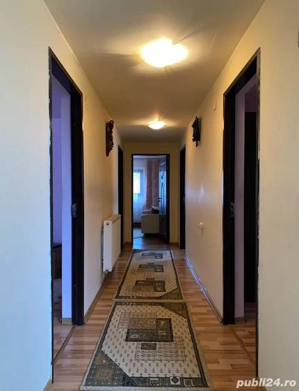 Casă individuală cu 4 camere cu Teren 725 Mp în Pietroasele
