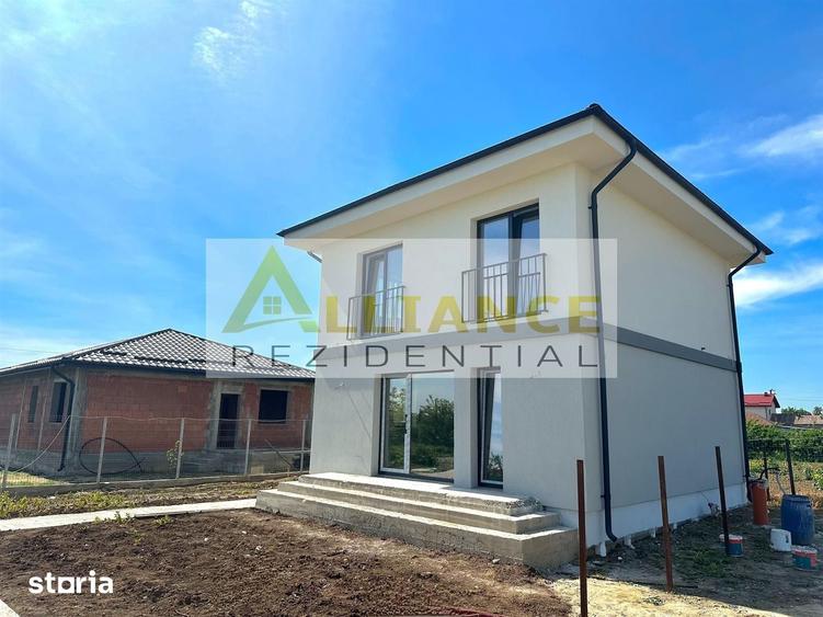 Casă cu 3 camere cu Teren 220 Mp în Dărăști-Ilfov