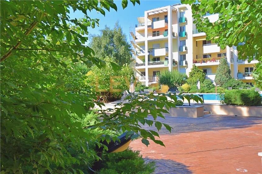 Apartament cu 4 camere decomandat, mobilat în Herăstrău