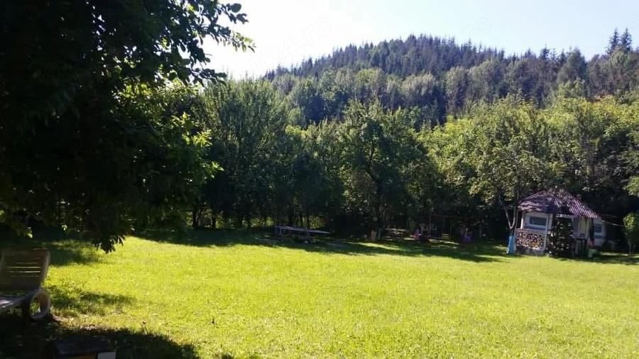 Casă cu Teren 4000 Mp în Central