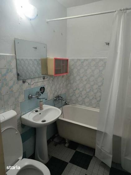 Inchiriez apartament zona garii - 4