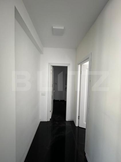 Apartament cu 3 camere decomandat în Cetate