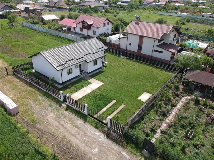 Casă individuală cu 3 camere cu Teren 616 Mp în Exterior Est