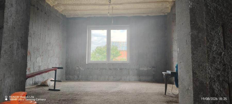 Casă cu 4 camere cu Teren 646 Mp în Livada de Bihor