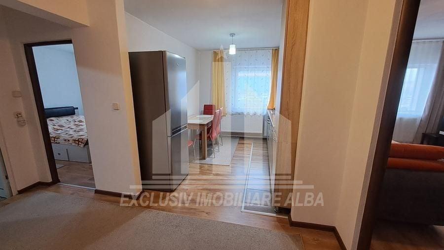Apartament cu 2 camere decomandat, mobilat în Industrială