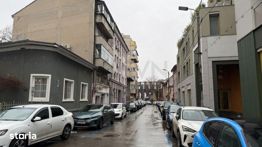 Apartament cu 2 camere decomandat în Calea Victoriei