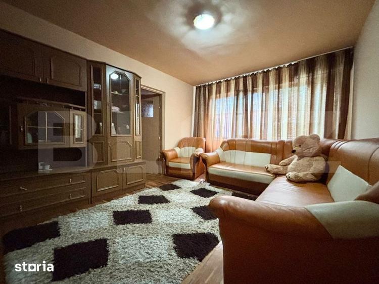Apartament cu 2 camere semidecomandat în Micro 6