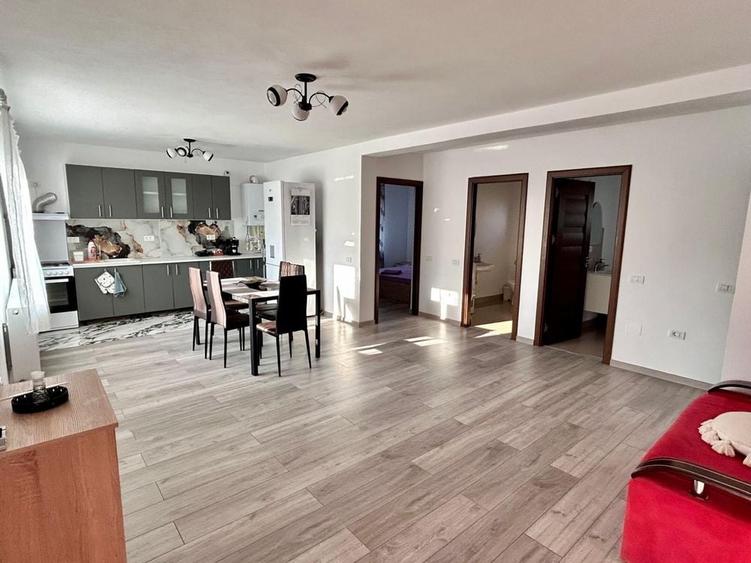 Casă cu 3 camere în Central