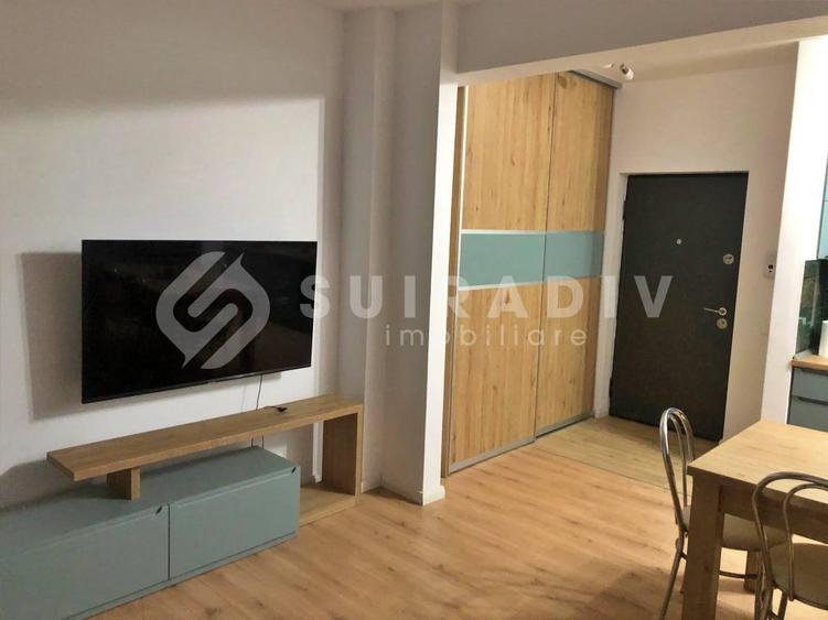 Apartament cu 2 camere semidecomandat în Central
