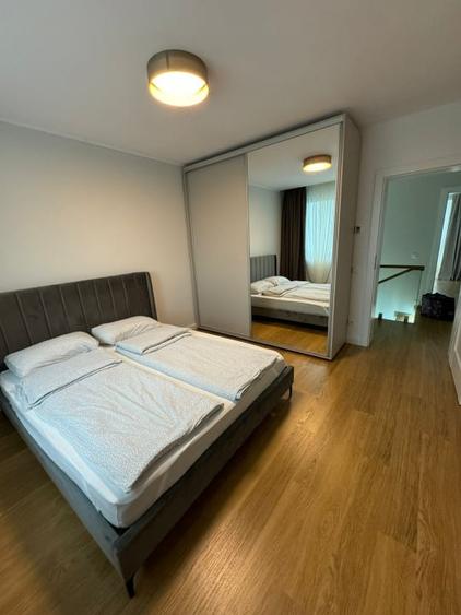 Duplex cu 4 camere cu Canalizare în Șelimbăr