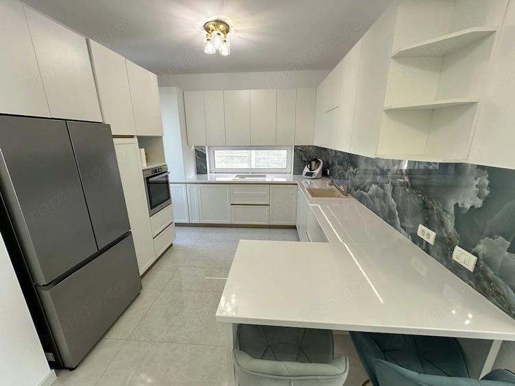 Casă cu 4 camere cu Teren 275 Mp în Sud