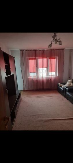 Apartament cu 3 camere decomandat în Nord