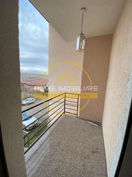Apartament cu 3 camere decomandat, mobilat în Valea Lupului