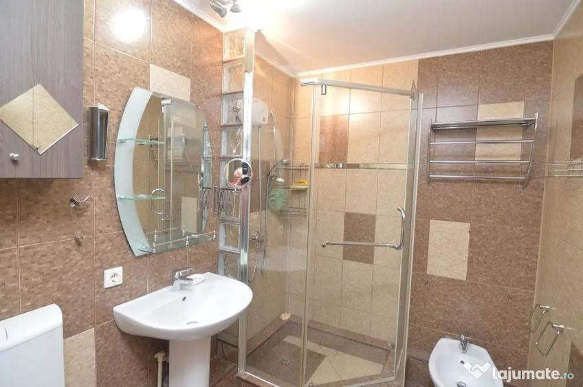 Apartament cu 2 camere semidecomandat în Moșilor
