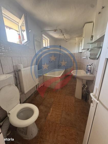 Casă cu 3 camere în Brestei