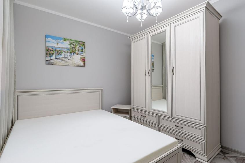 Apartament modern -3 camere, zona Intim - 6